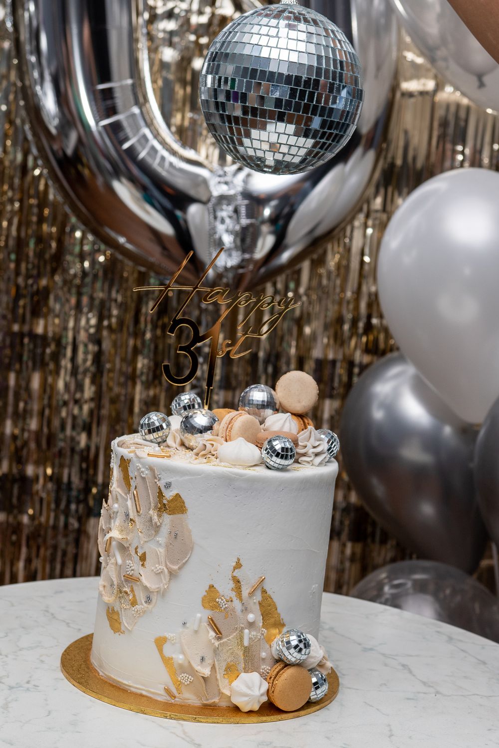 disco style, 30th birthday party of girl in sydney, having fun in bar with friends and cake