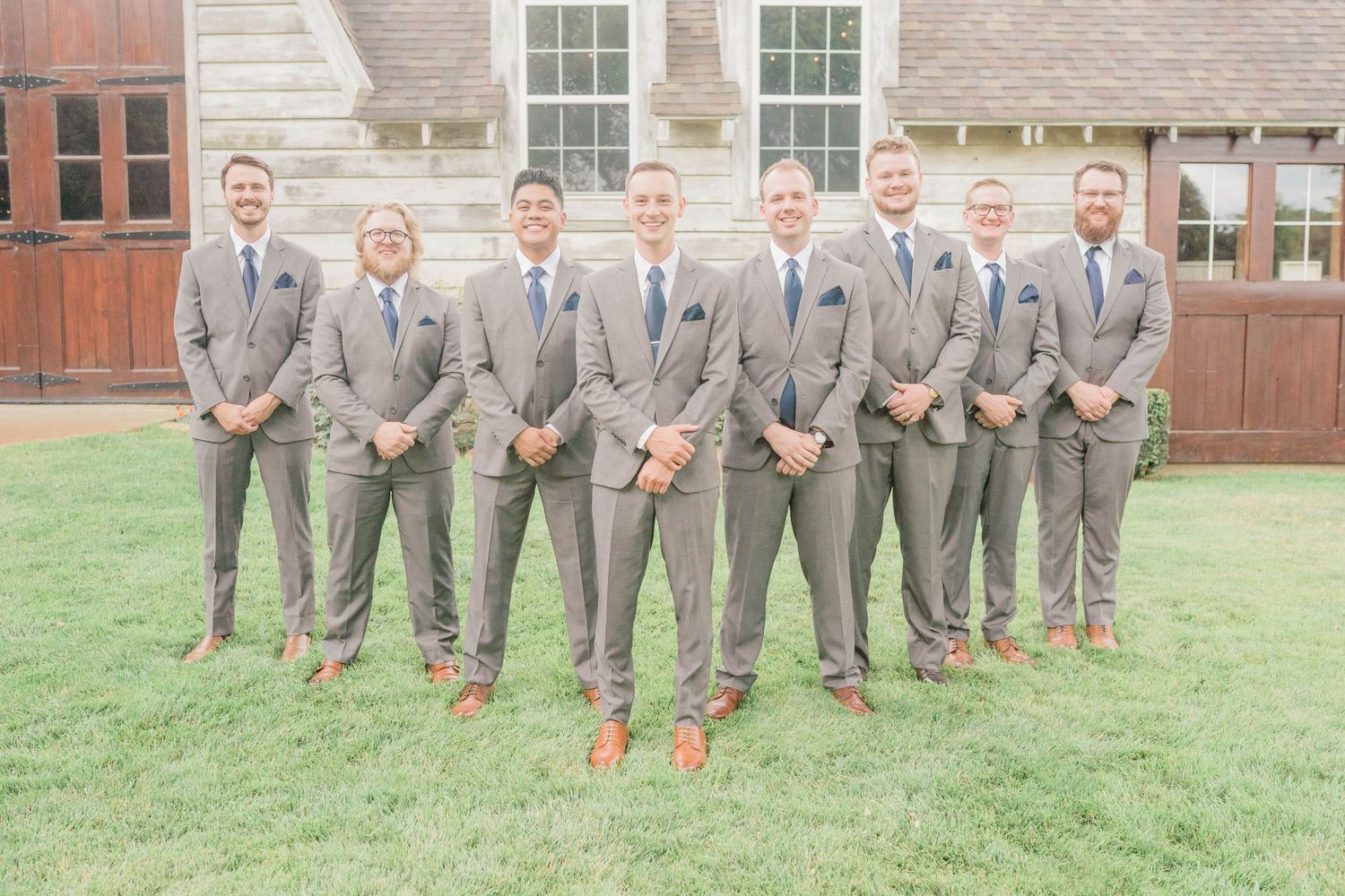 Holly, Michigan Wedding
The Grand Belle Katie Gibbons Photography