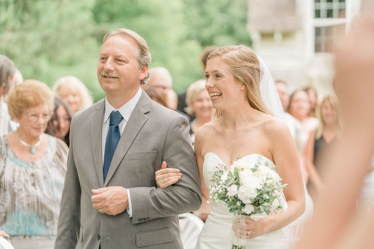 Holly, Michigan Wedding
The Grand Belle Katie Gibbons Photography