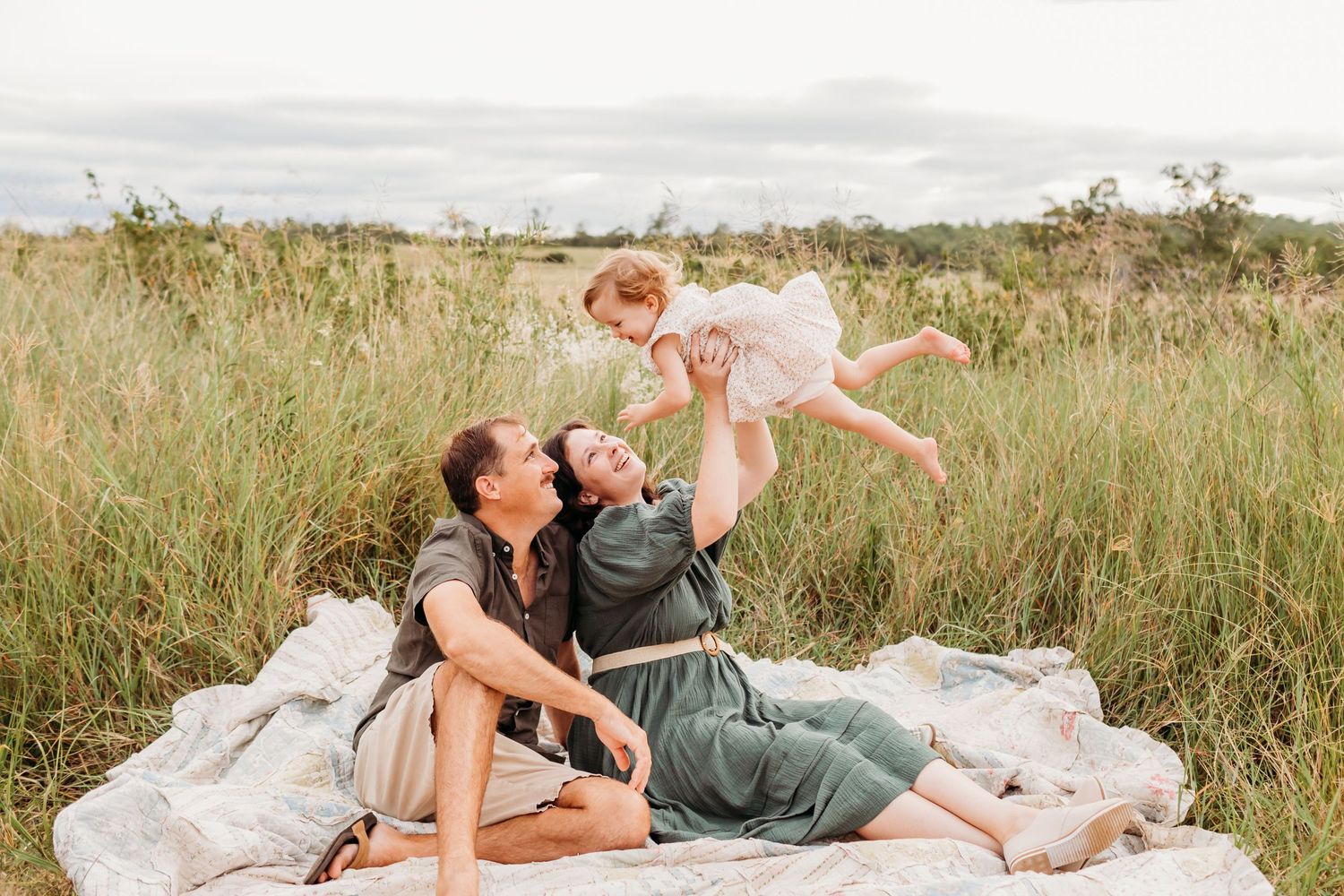 Ipswich family outdoor sunset photo shoot
