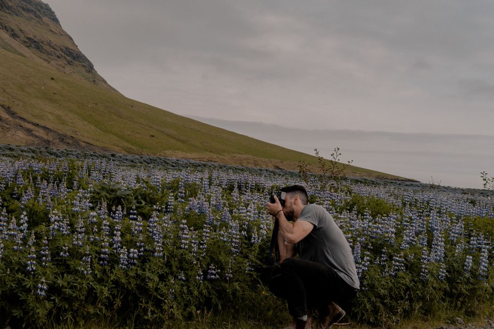 Elopement intimate wedding photographer, based in Iceland charleston South Carolina North Carolina destination wedding