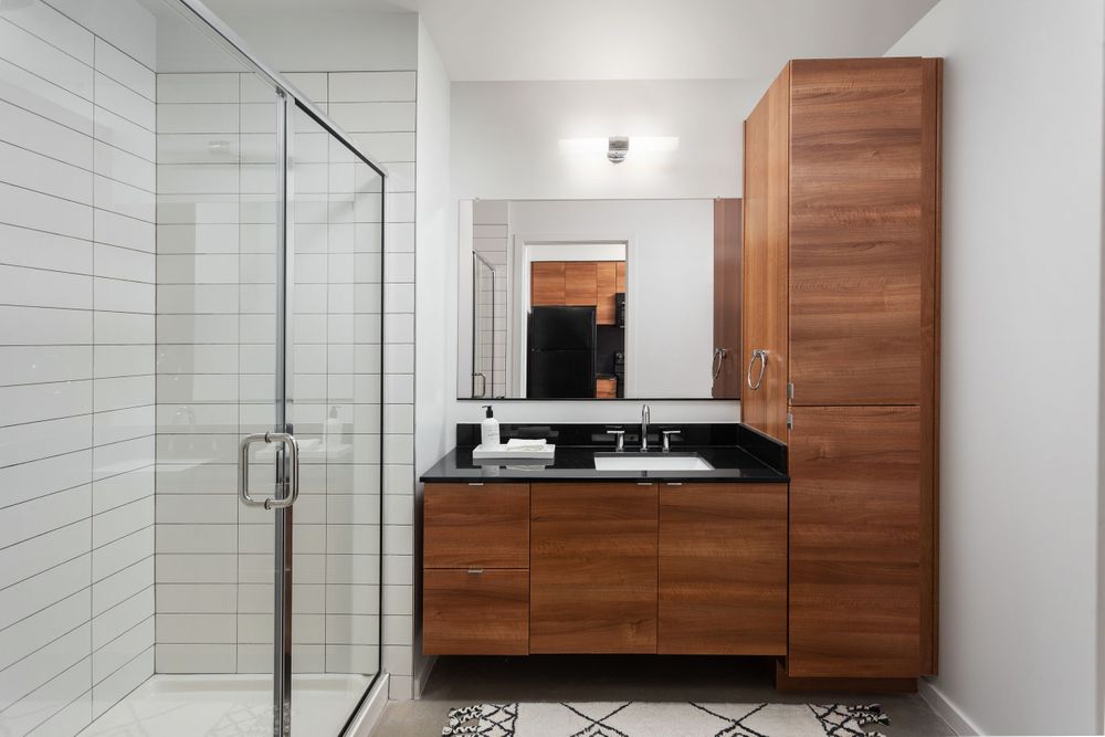 The 68 Apartments Downtown San Antonio - Bathroom