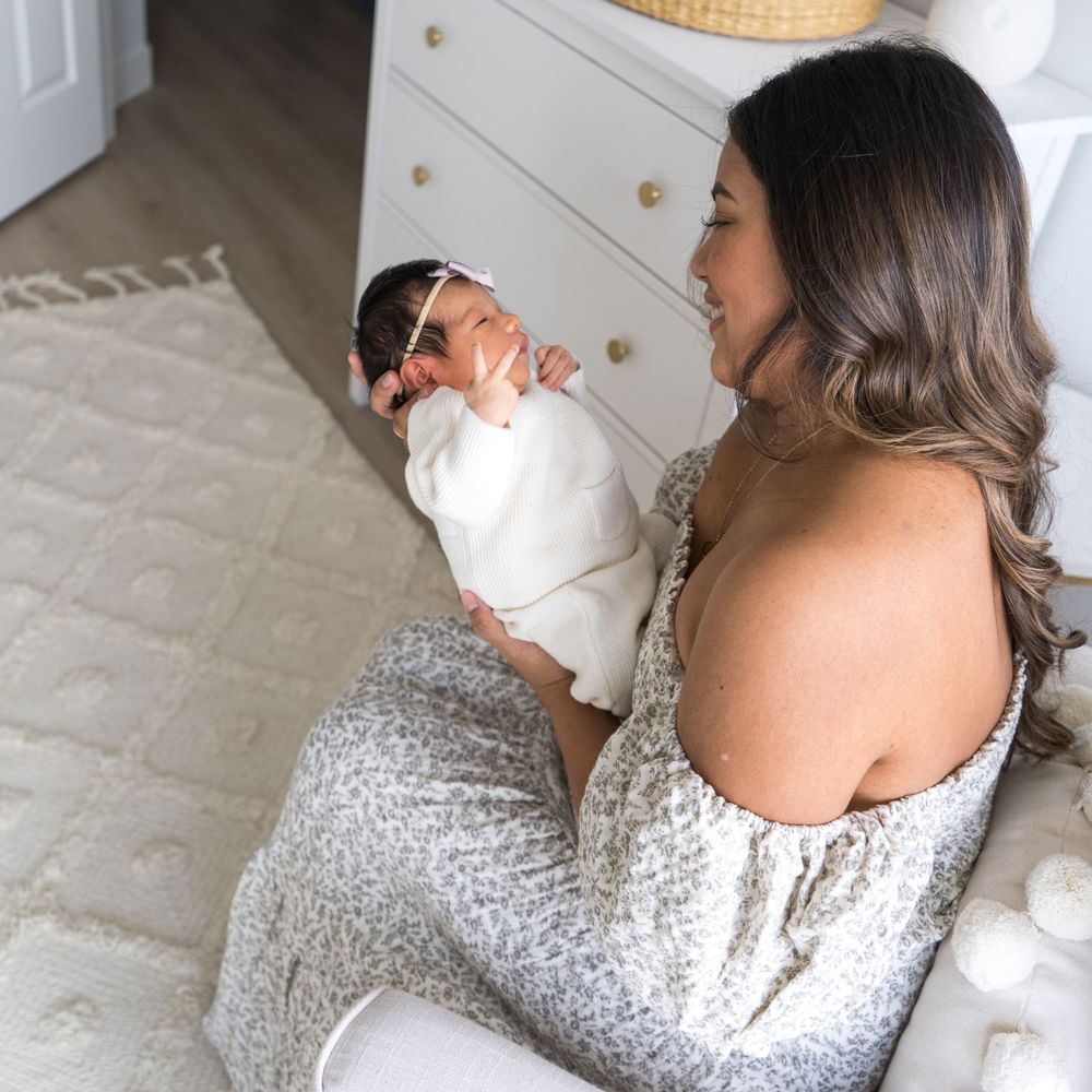 newborn session; newborn photography; newborn photoshoot; newborn; in-home session Vancouver