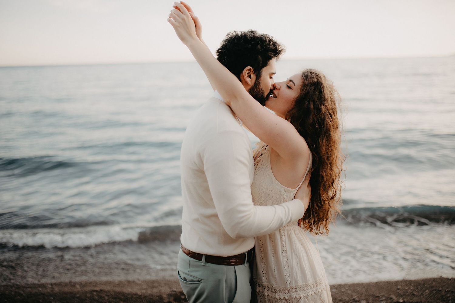 Amalfi Coast Photographer - Positano, Ravello, Amalfi, Maiori elopement, proposal, wedding creator. Book your photoshoot.