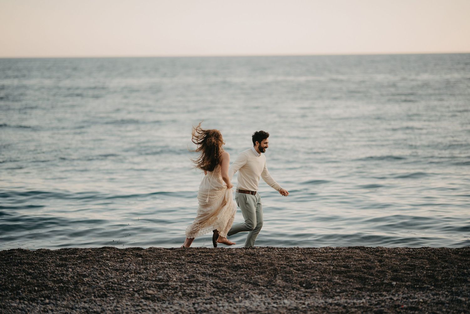 Amalfi Coast Photographer - Positano, Ravello, Amalfi, Maiori elopement, proposal, wedding creator. Book your photoshoot.