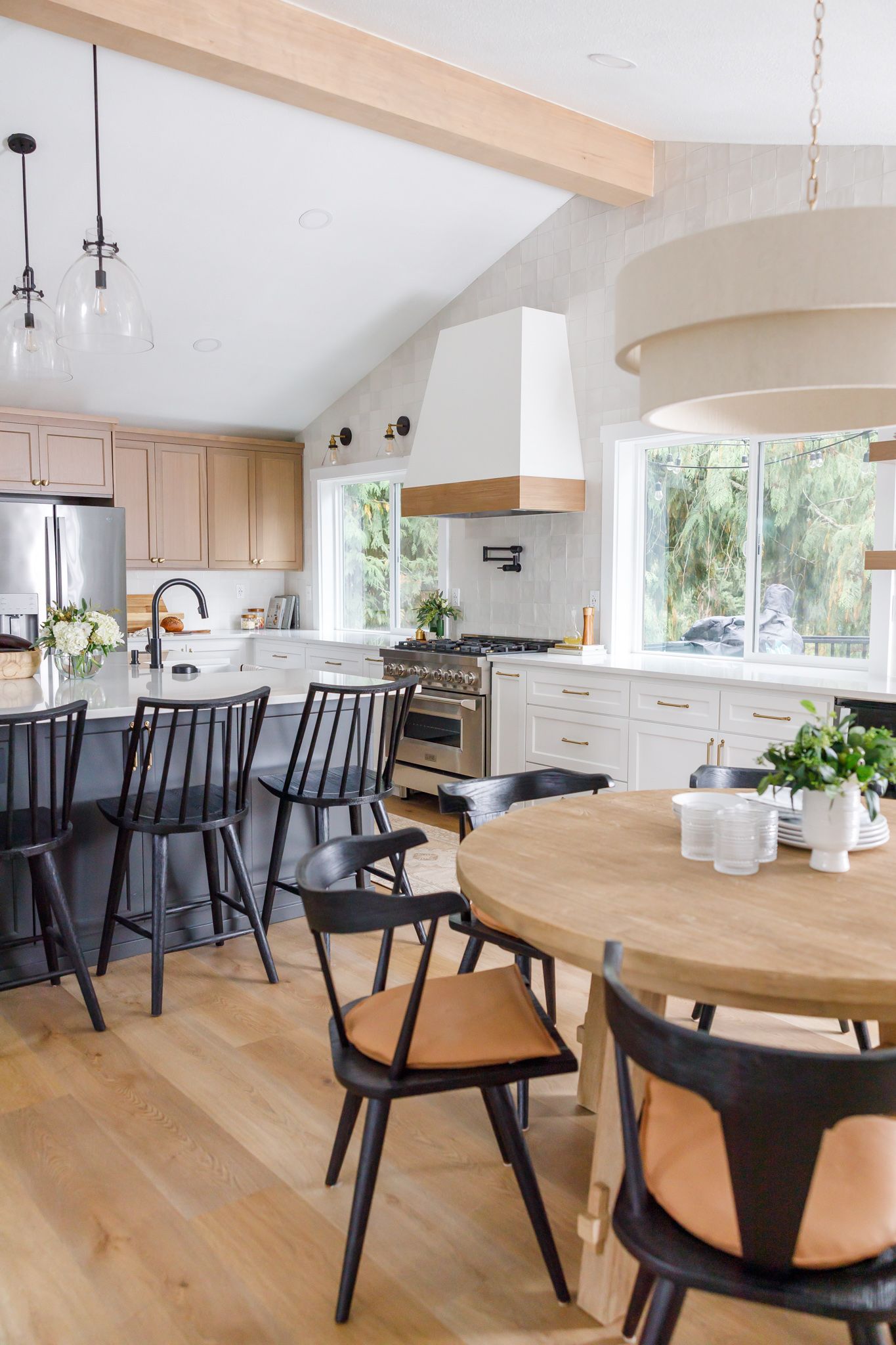 H. Bero Interior Design photos kitchen table in Lake Tapps, WA