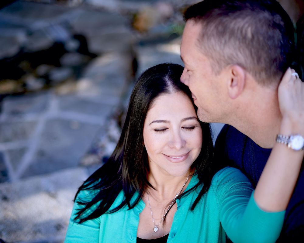 couple and family lifestyle portraits near me, family shoots, family photo sessions near me