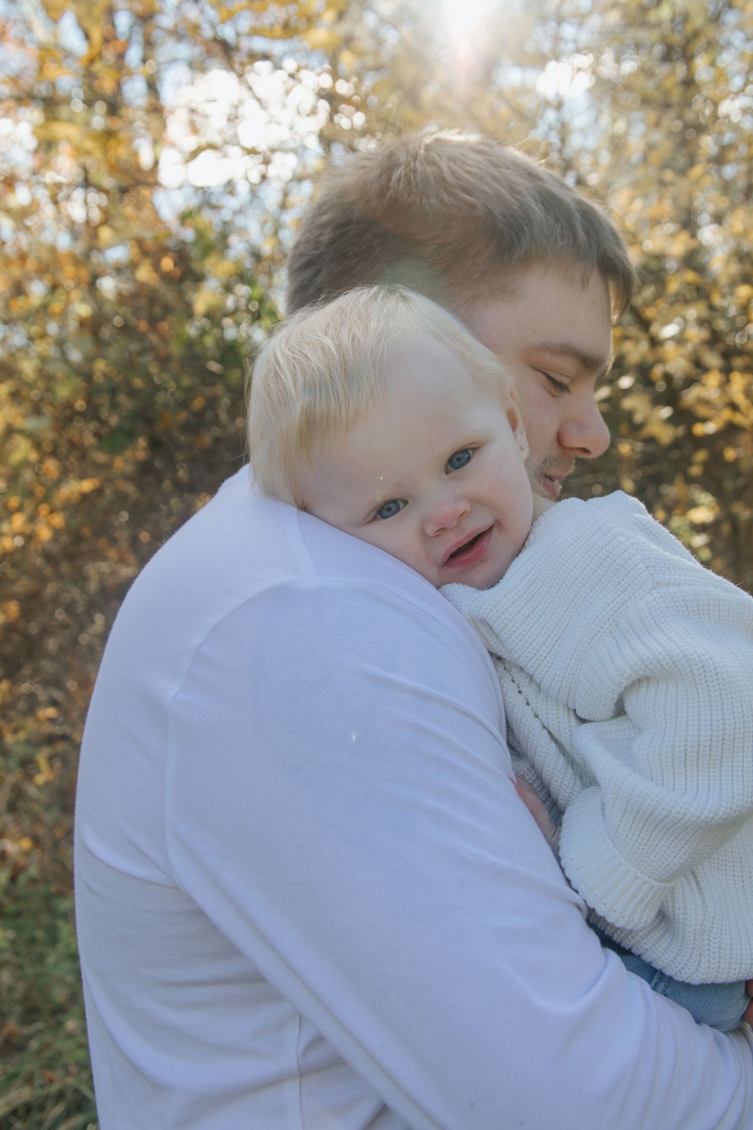 lifestyle family photography Central PA, natural family portraits Pennsylvania, family photo sessions Central PA, fall family photos Central