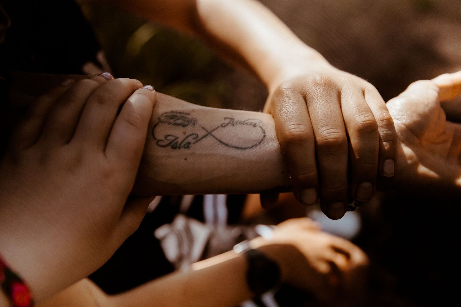 hands and tattoo
