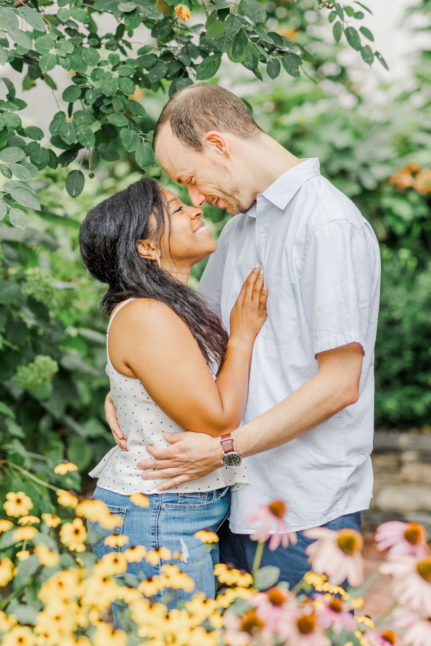 OLD TOWN ALEXANDRIA VIRGINIA ENGAGEMENT PICTURES