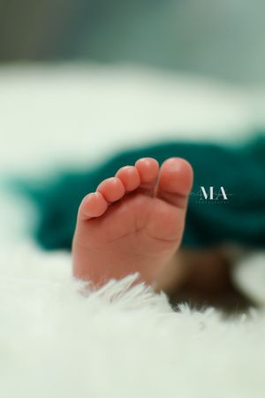 baby feet