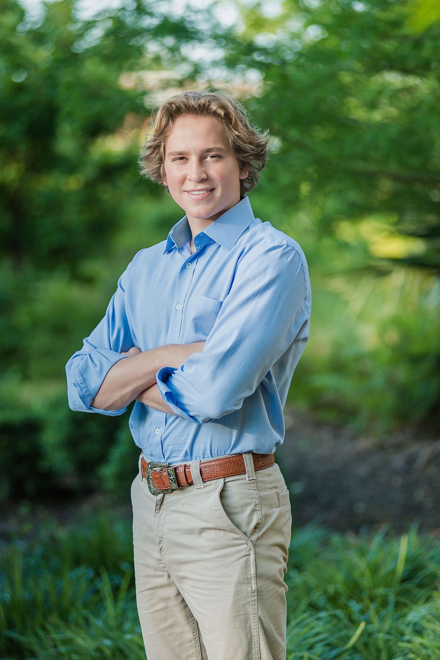 Capturing Lasting Memories: Lynn Pennington's Houston Senior Portrait Photography