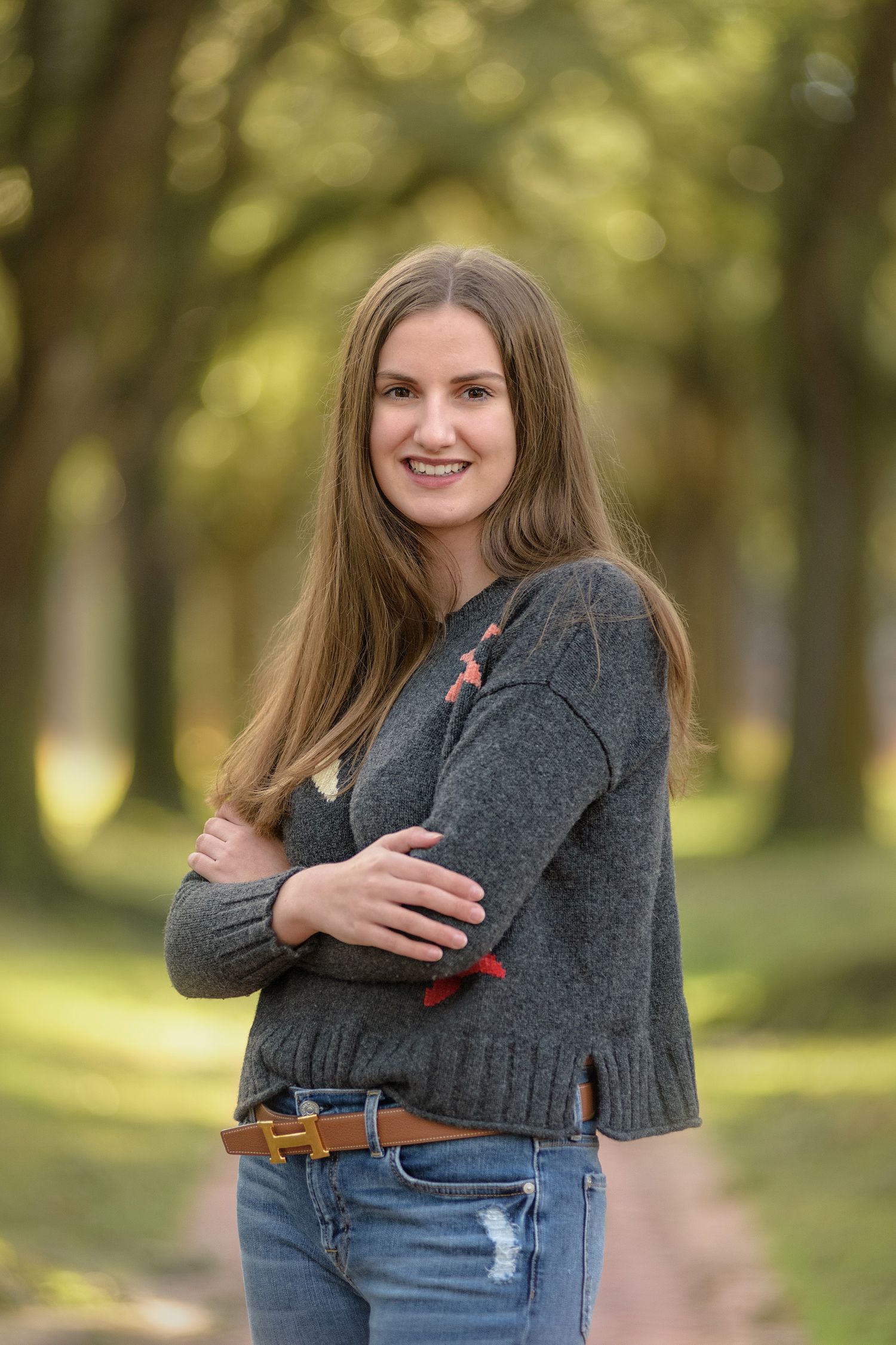 Capturing Lasting Memories: Lynn Pennington's Houston Senior Portrait Photography