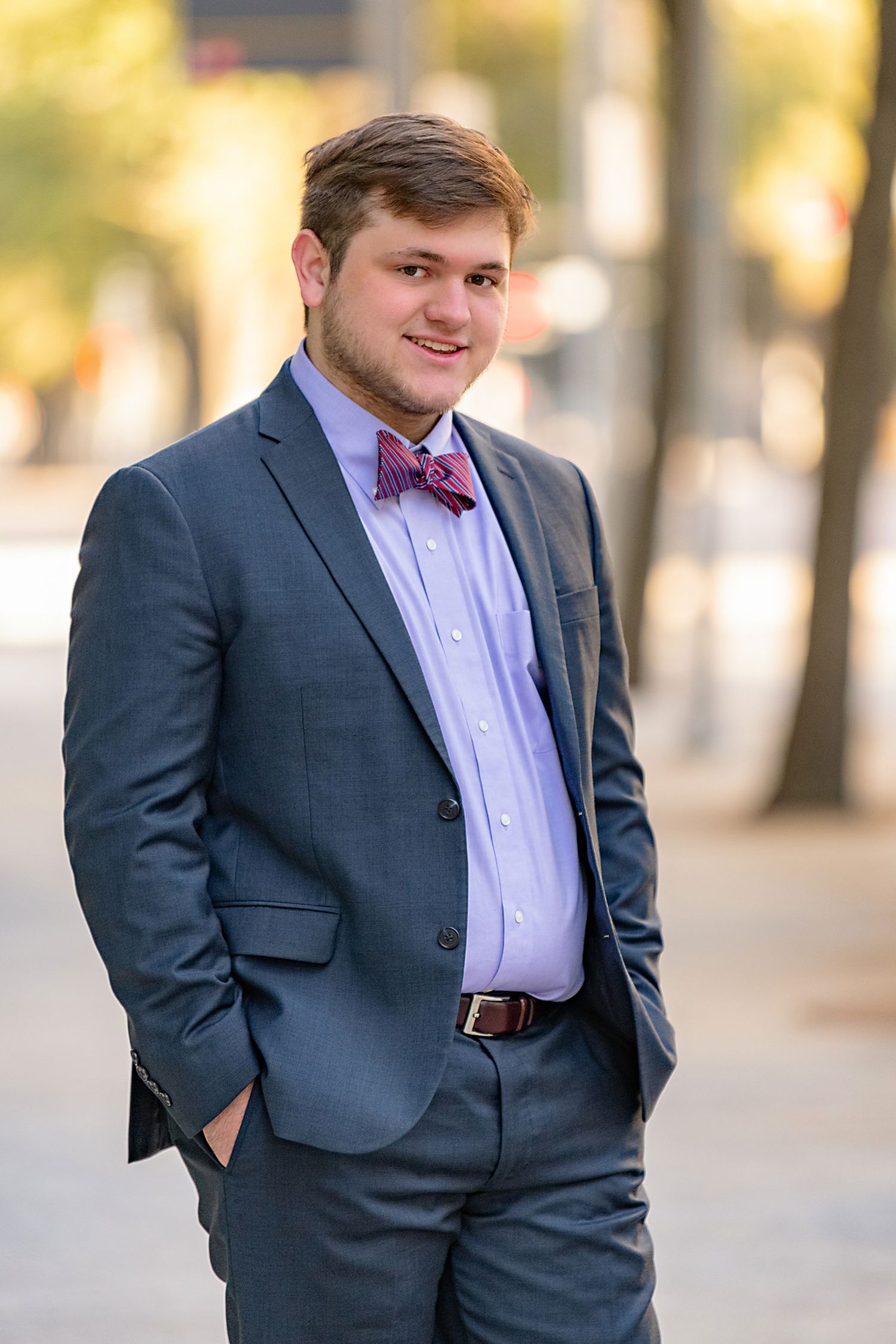 Capturing Lasting Memories: Lynn Pennington's Houston Senior Portrait Photography