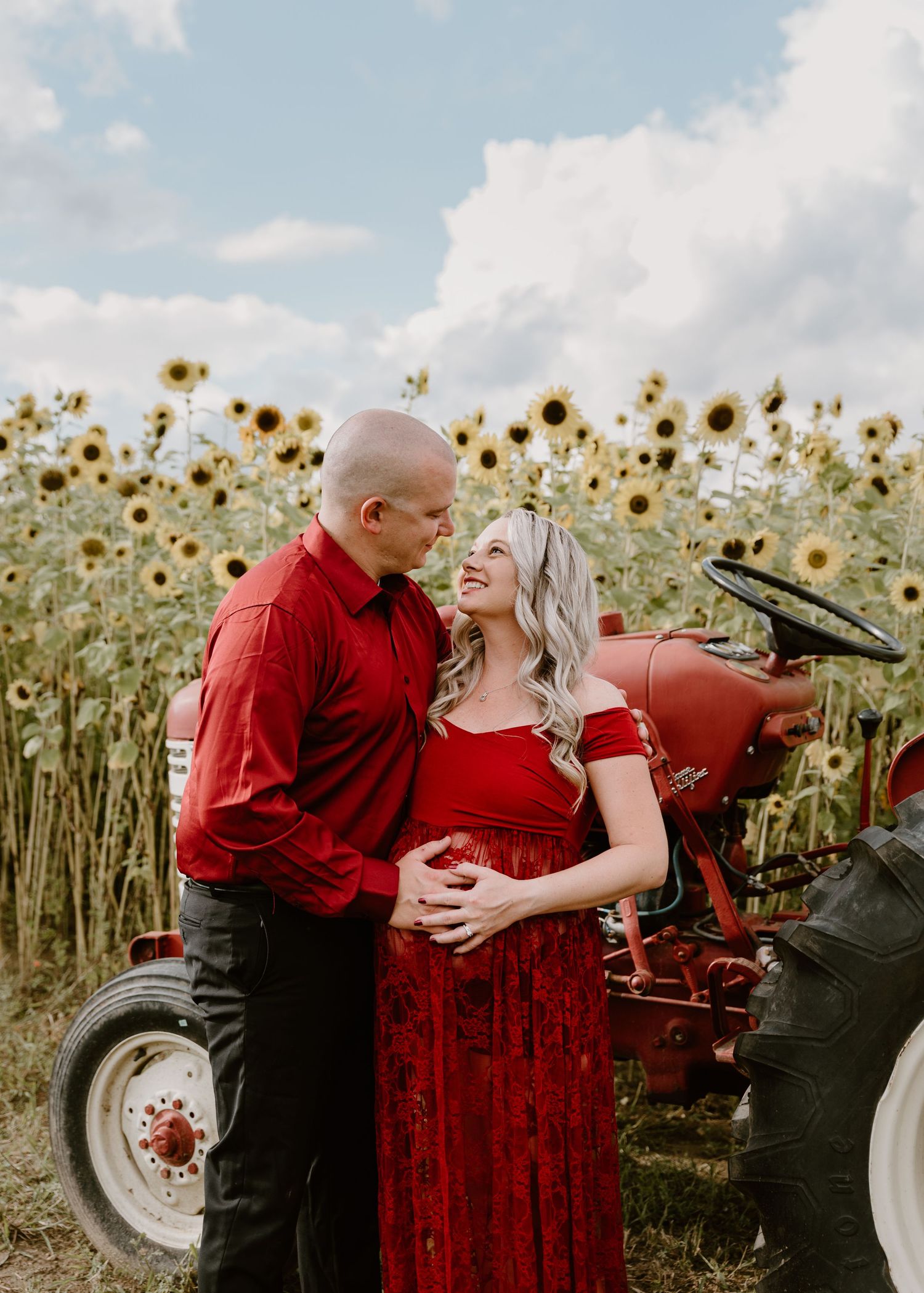 couples photographer maternity photographer downriver Rockwood flat rock brownstown Michigan 48183 48173