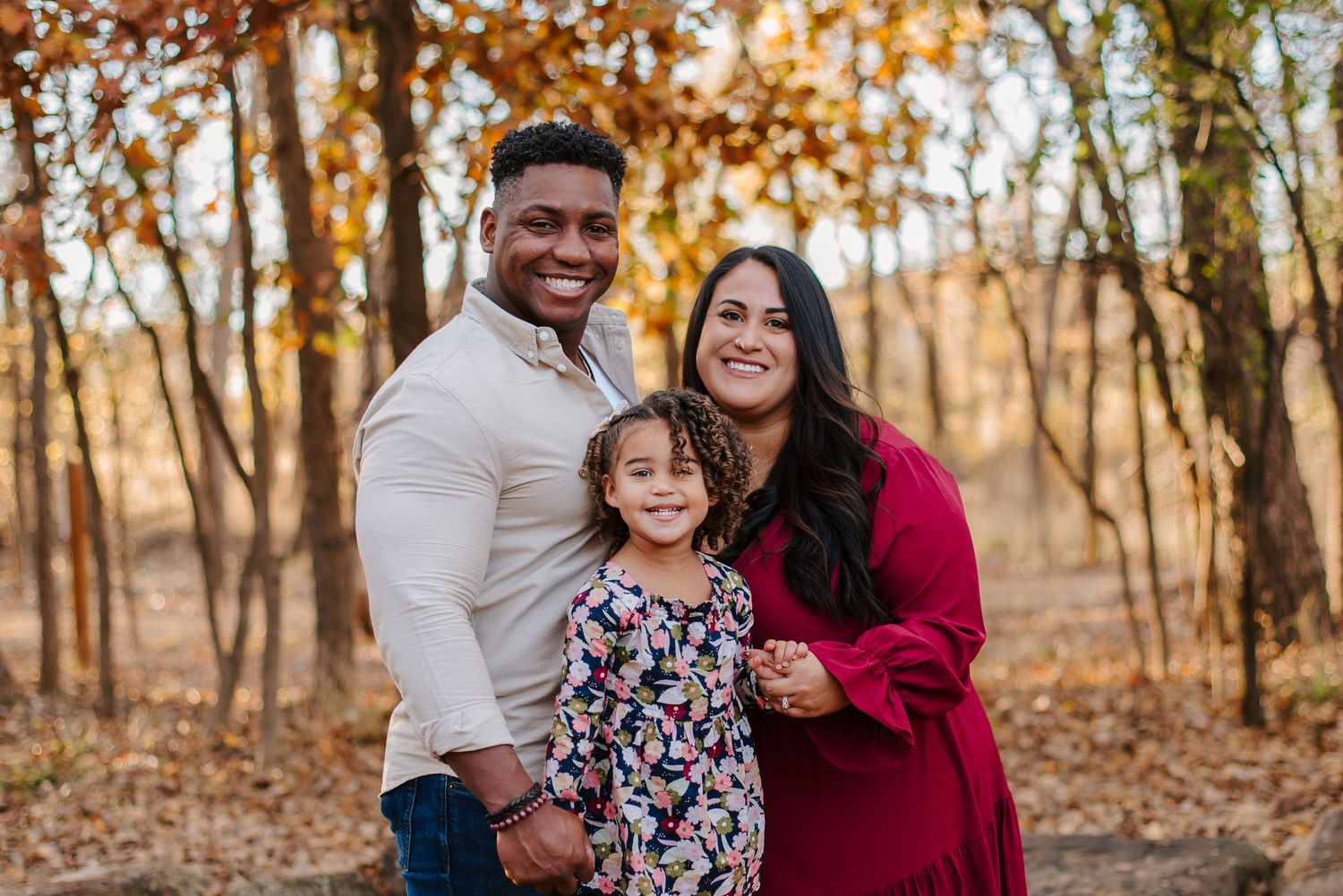 Wichita Kansas family photographer - family pictures with toddler at Martin Nature Park in Oklahoma City
