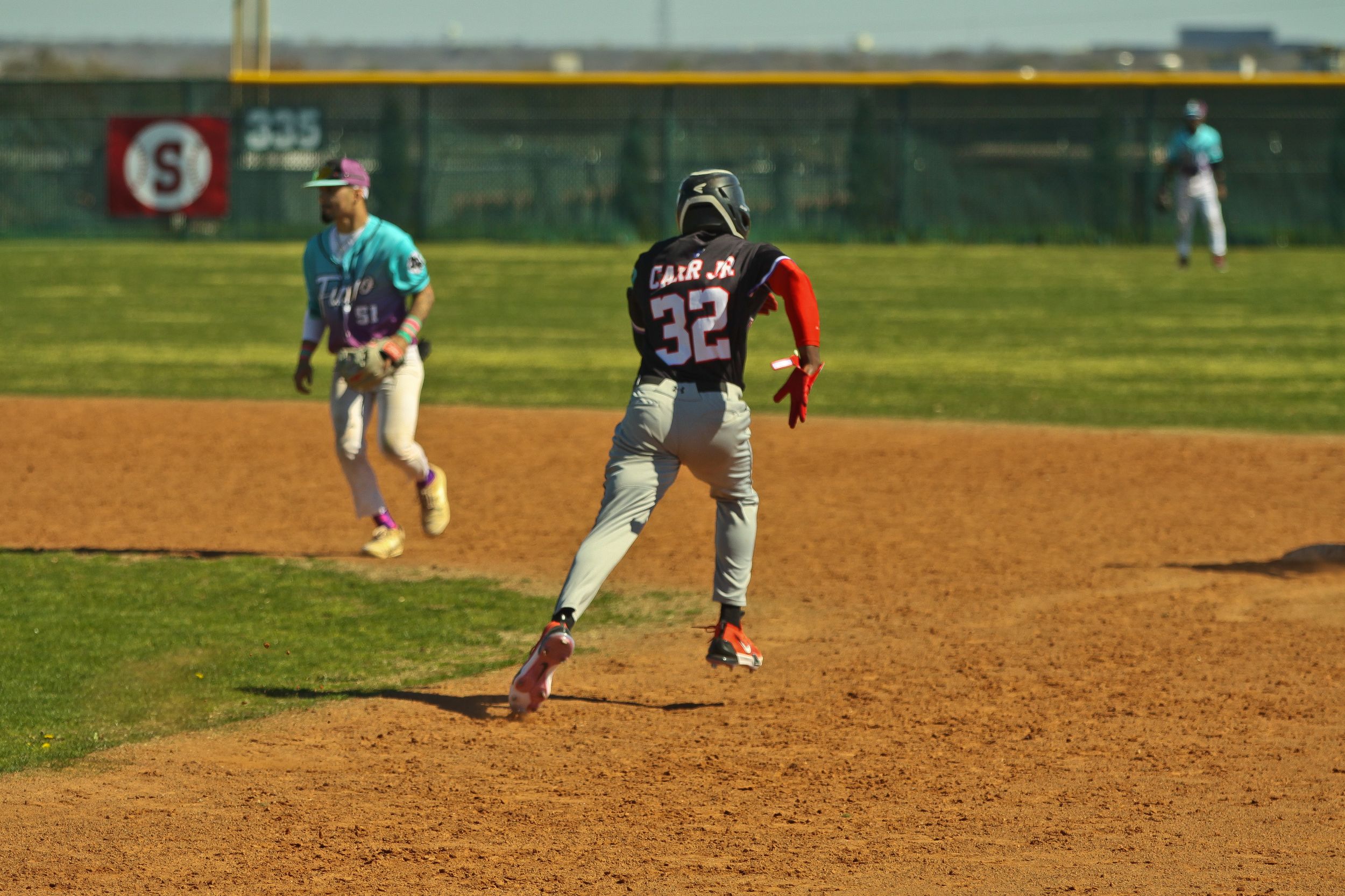 DFW Ravages - Victoria Independent Baseball League games shot by Nicole Banet Photography.