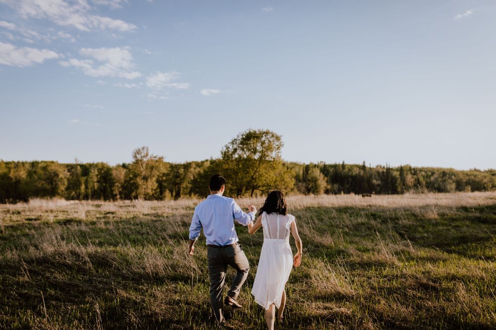 fish creek park grassy family lifestyle photos