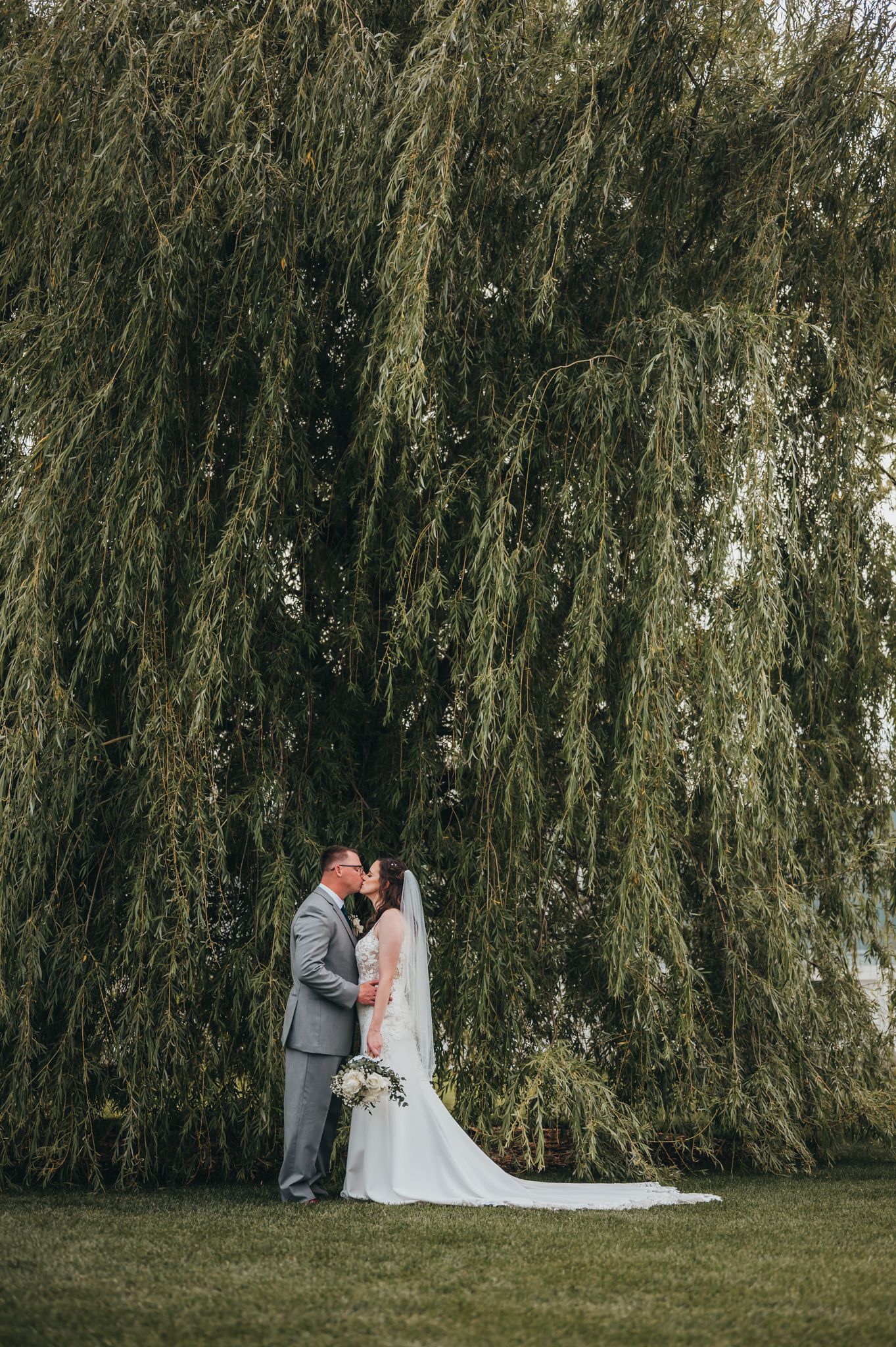 BlueBird Manor Wedding Venue, Wedding photographer, Central Pennsylvania Wedding Photographer.