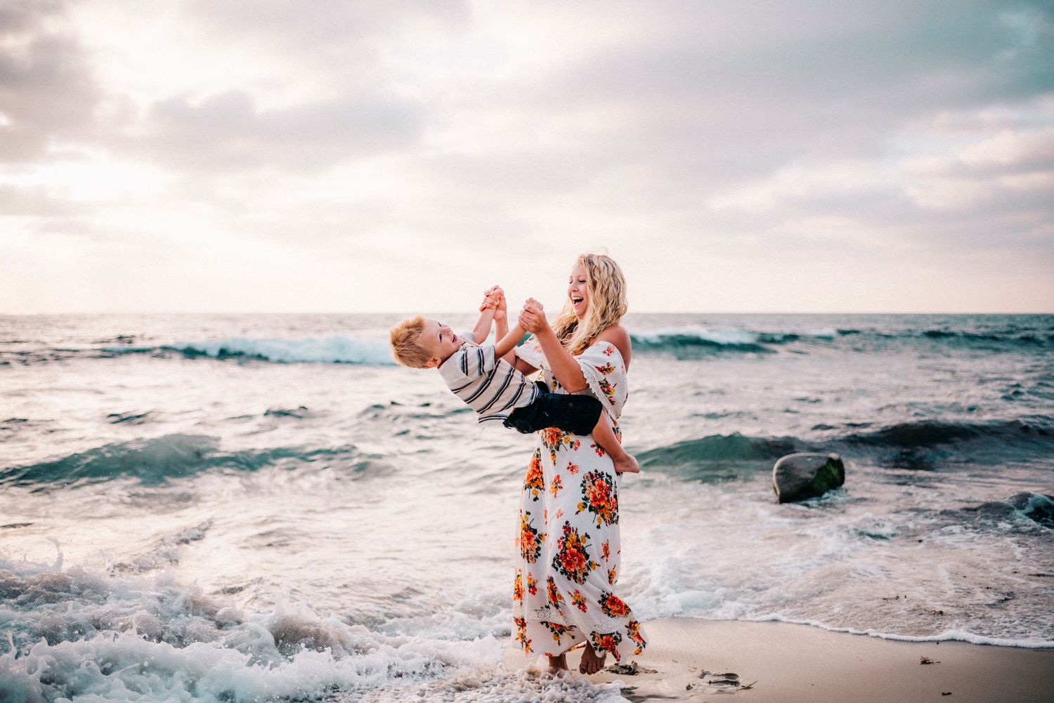 Chesapeake Family Photographer, Virginia Beach Family Photographer, Norfolk Military Photographer, Virginia Weddings