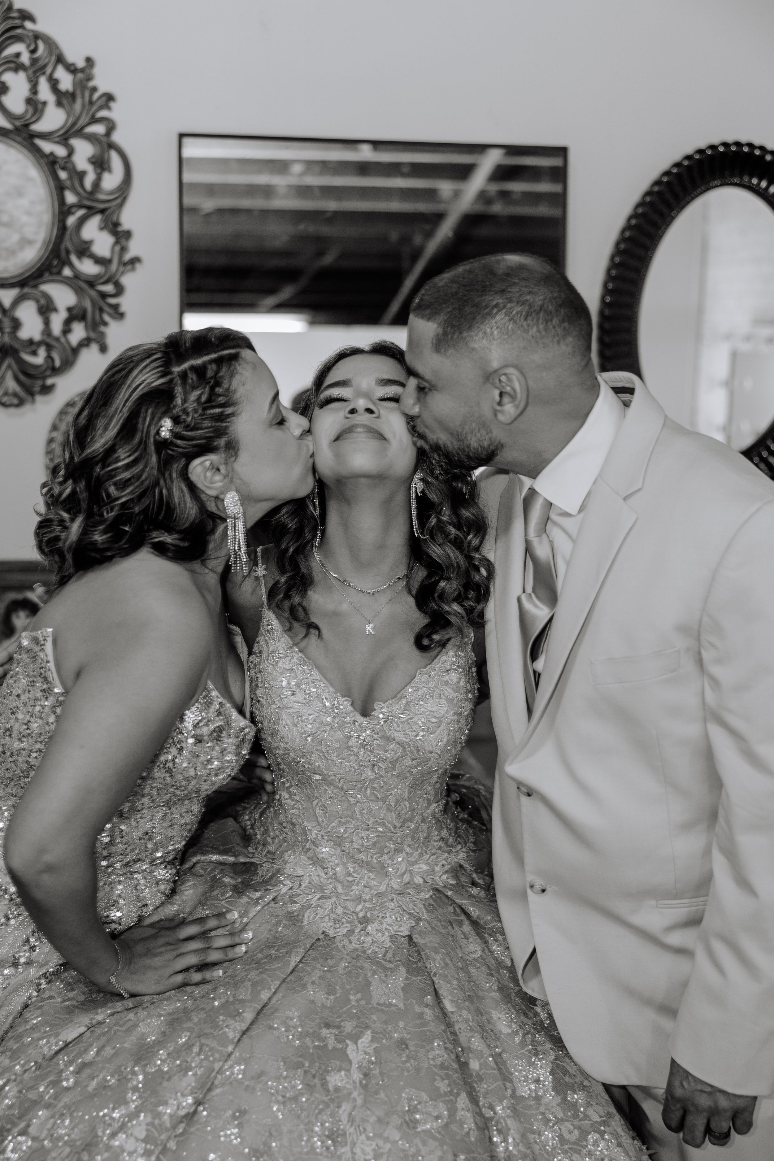 Bilingual quinceañera photographer in Jacksonville, St. Augustine, and Miami specializing in timeless pre quince sessions The Lark