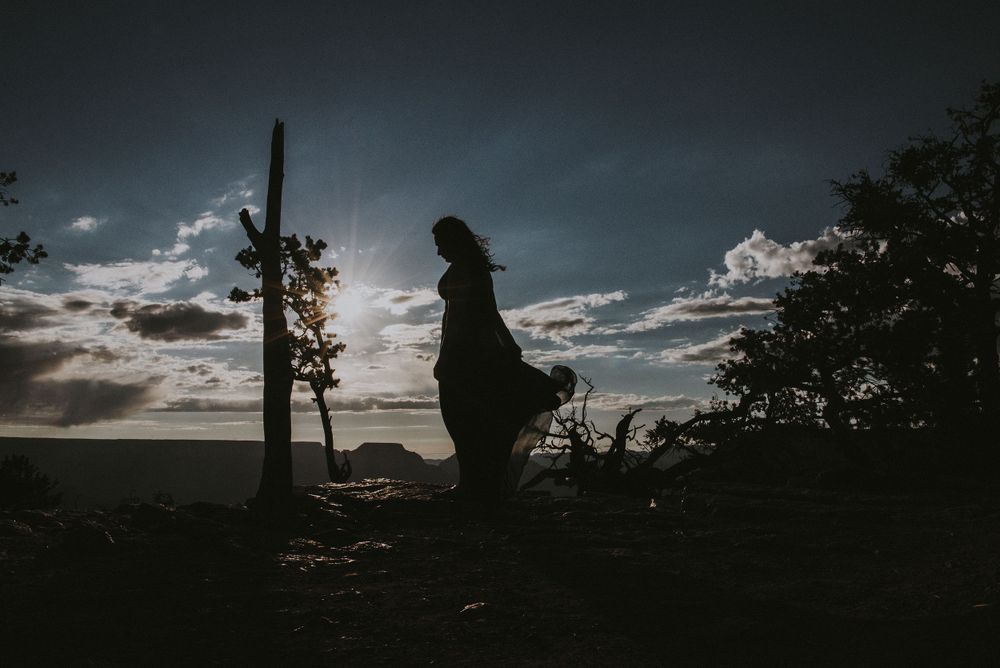 backlights of a girl modeling photo session. grand canyon. arizona. wedding photographer