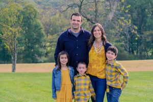 smile! this camera ready family doesn't miss a beat when it comes to being camera ready