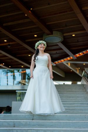 Bride on the steps at Hale Koa