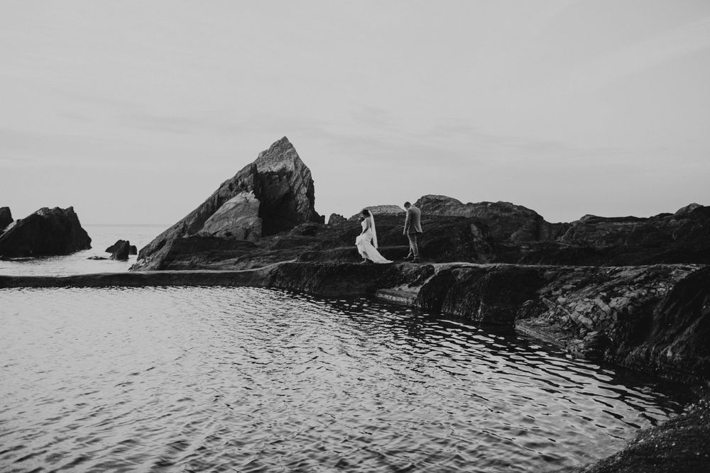 tunnels beaches wedding , couples portraits at the beach