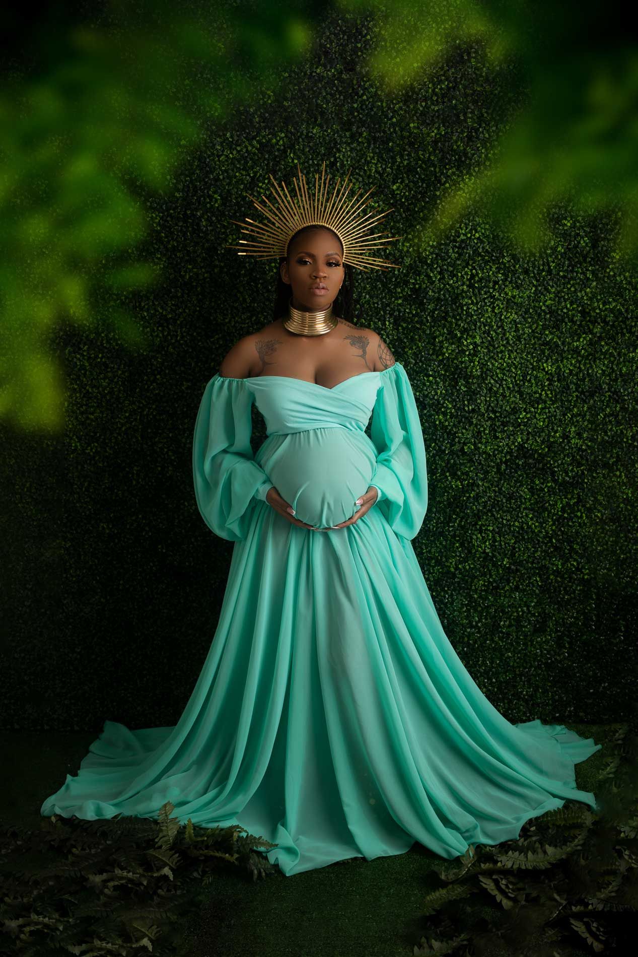 best maternity photographer near me luxury pregnancy pictures in new york city queens ny angelic goddess baby bump class