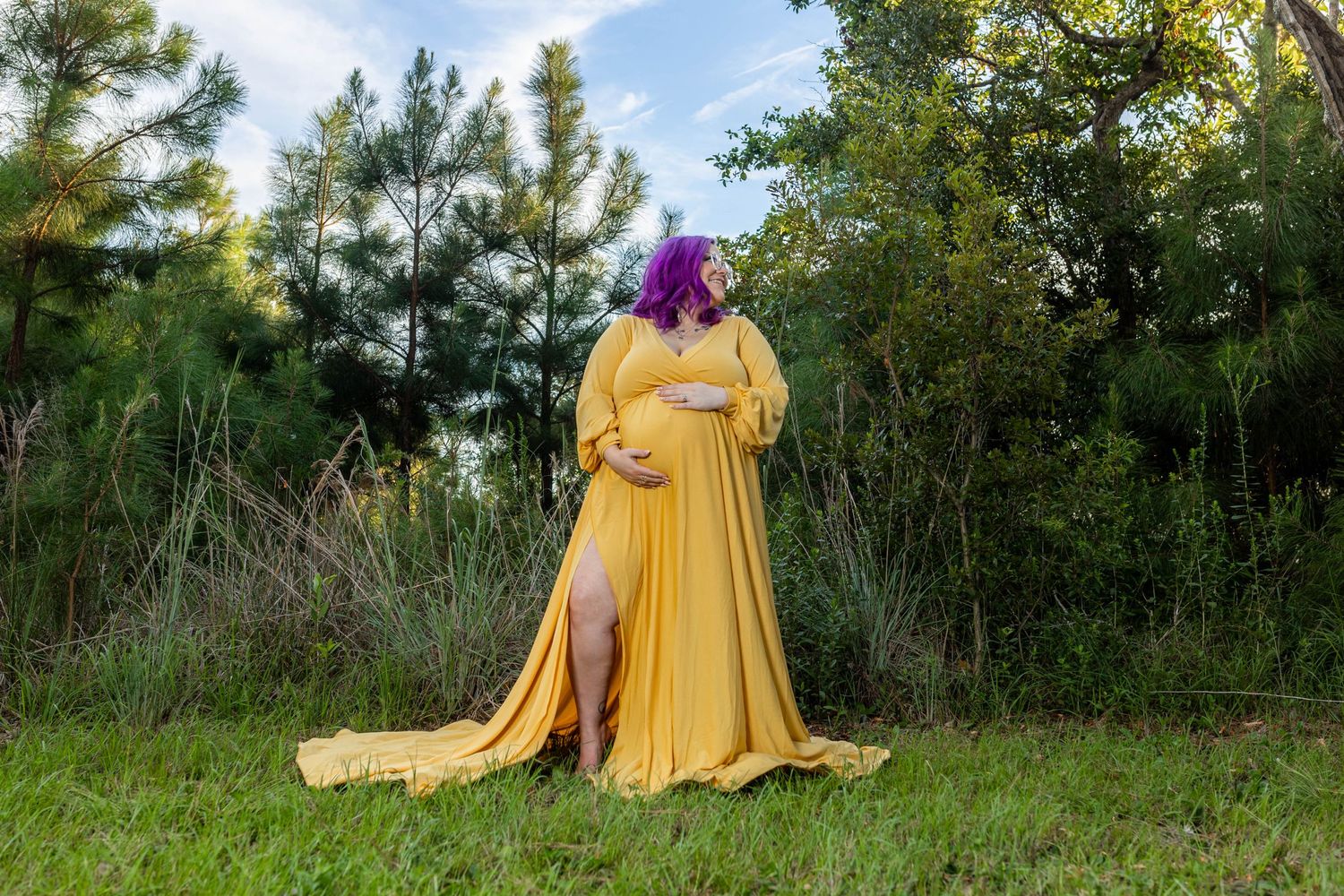 SWANSBORO NC MATERNITY PHOTOSHOOT PORTRAIT STUDIO PHOTOGRAPHER Samantha Ann PHOTOGRAPHY NEAR Emerald Isle PHOTOGRAPHER