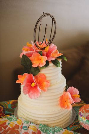 Cake topper