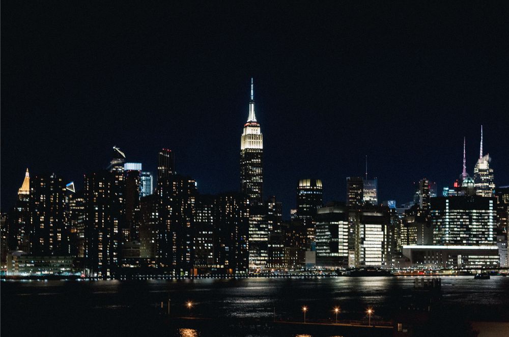 Manhattan skyline at night