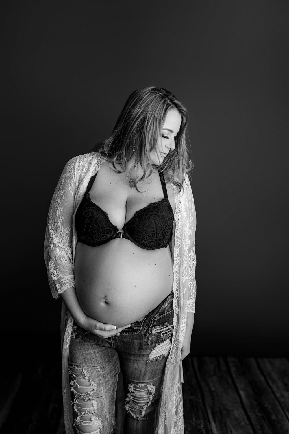 fairbanks ak maternity photographer, maternity photography near me, pregnancy photoshoot, best maternity photos