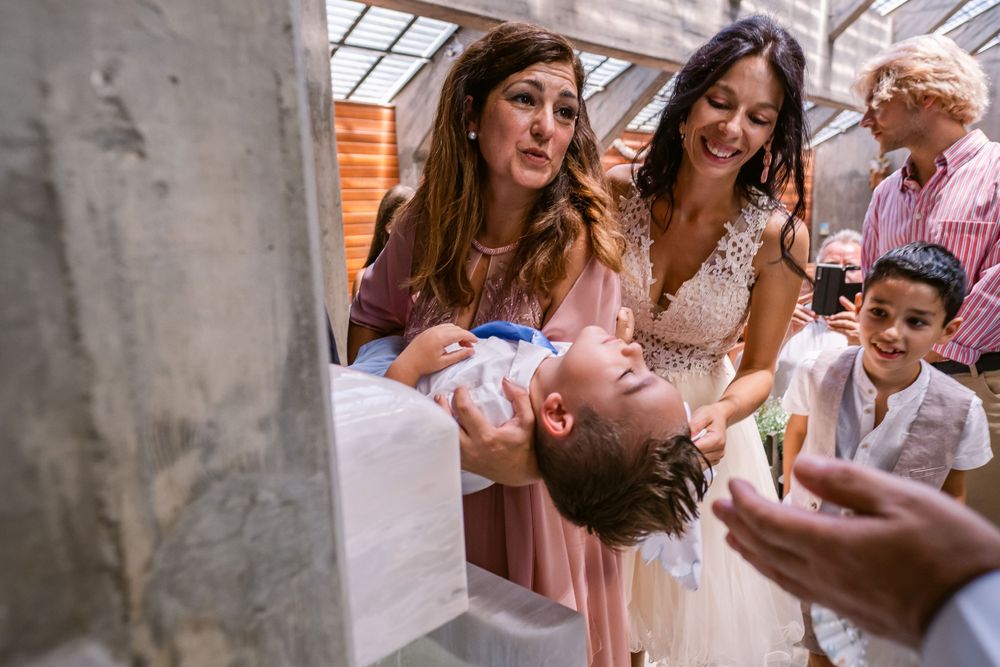 Reportagem fotográfica de Baptizado; Fotografa de Baptizados; Igreja Paroquial de Queijas Fotografia de batizados; Inês Valente Fotografia;