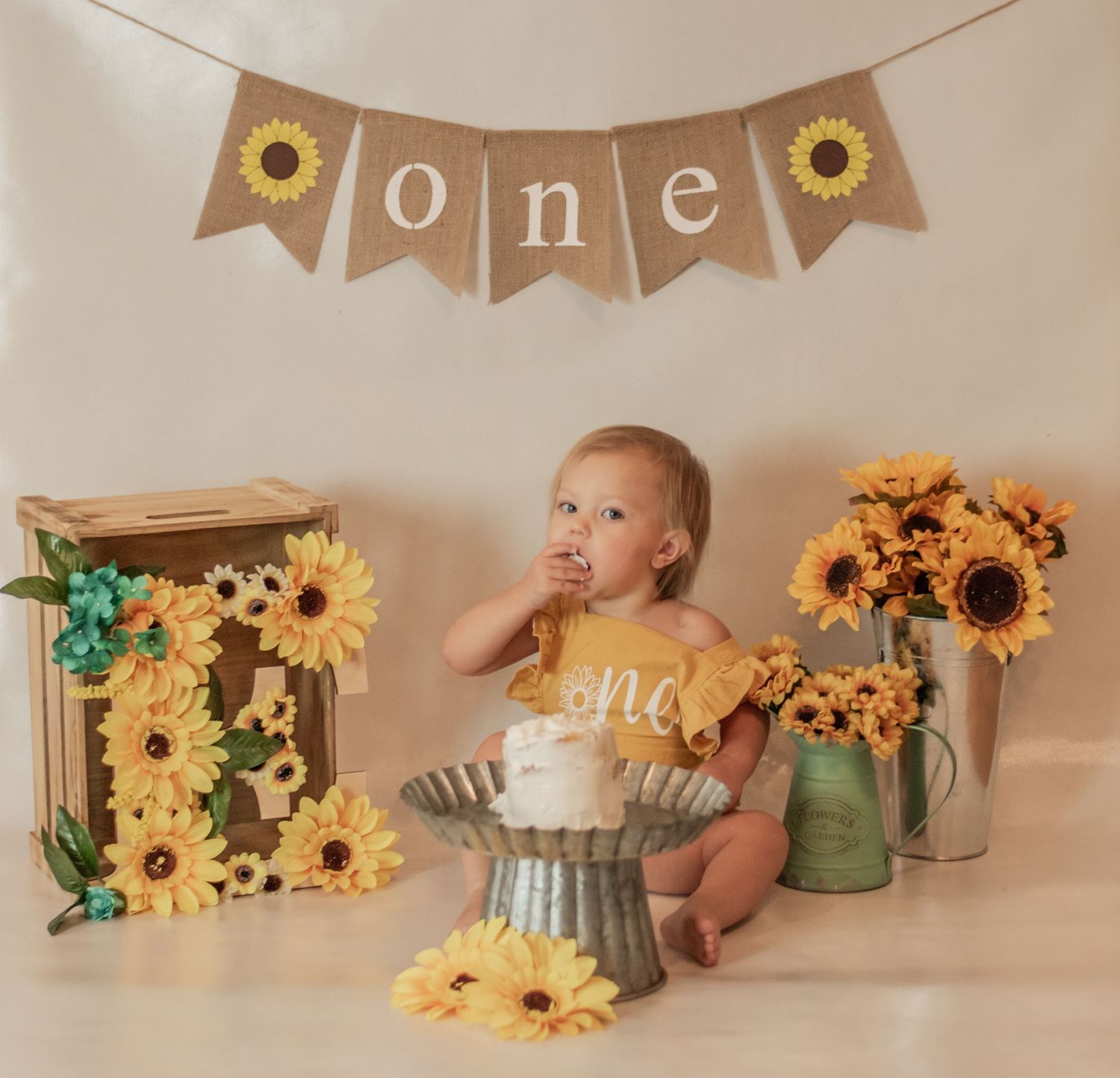 sunflower cake smash session, naked vanilla cake, cairo, ga