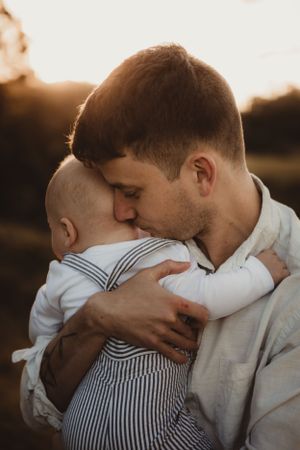 Outdoor farm country sunset rustic family session old bar