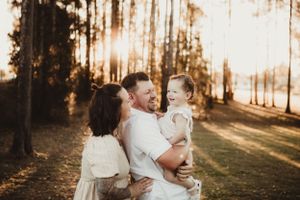 Tinonee taree studio photographer natural light newborn family outdoor golden hour wingham forster