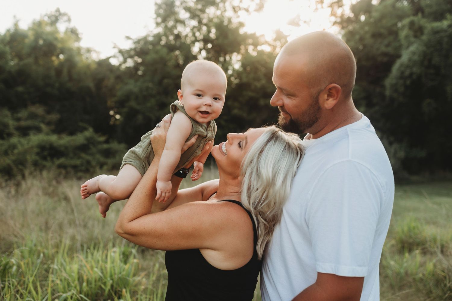 newborn_senior_family_milestone_cakesmash_SouthernIllinois_Herrin_Marion_Carterville_Benton_MtVernon-41.jpg