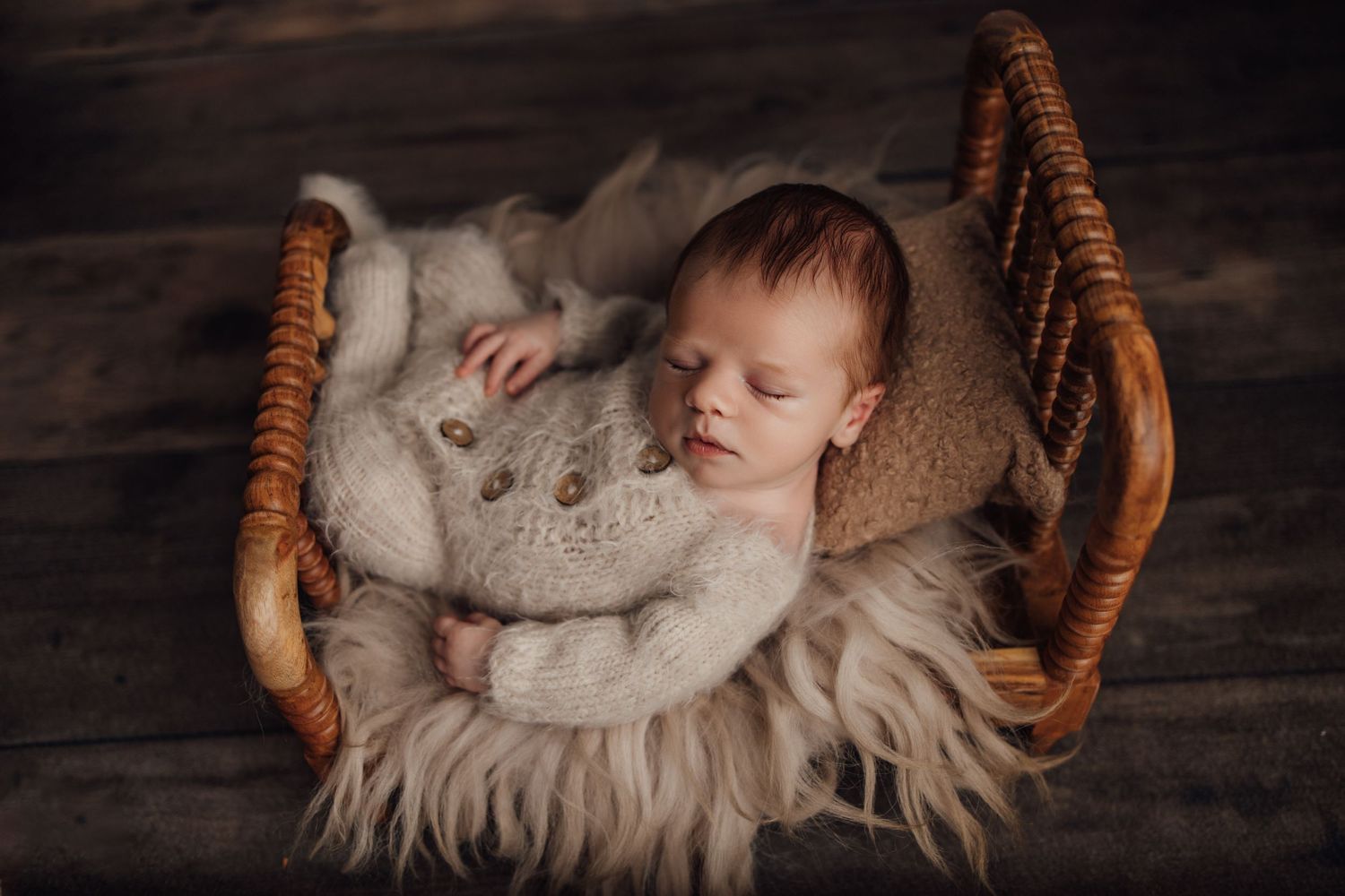 baby in bed riverview, fl newborn photographer