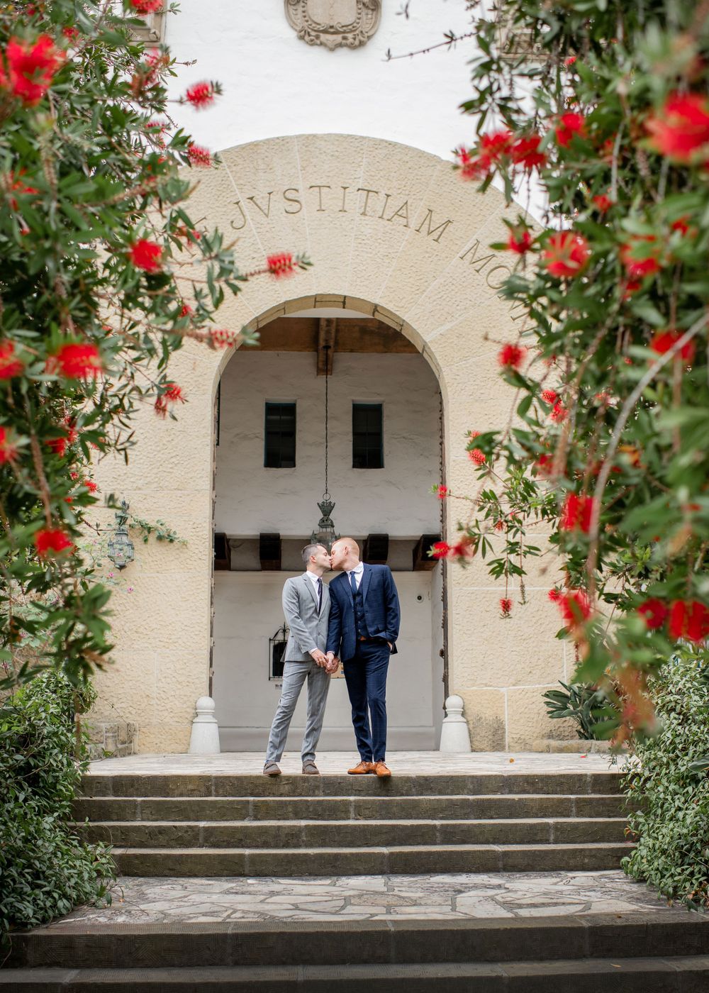 Romantic wedding elegance at Santa Barbara Courthouse