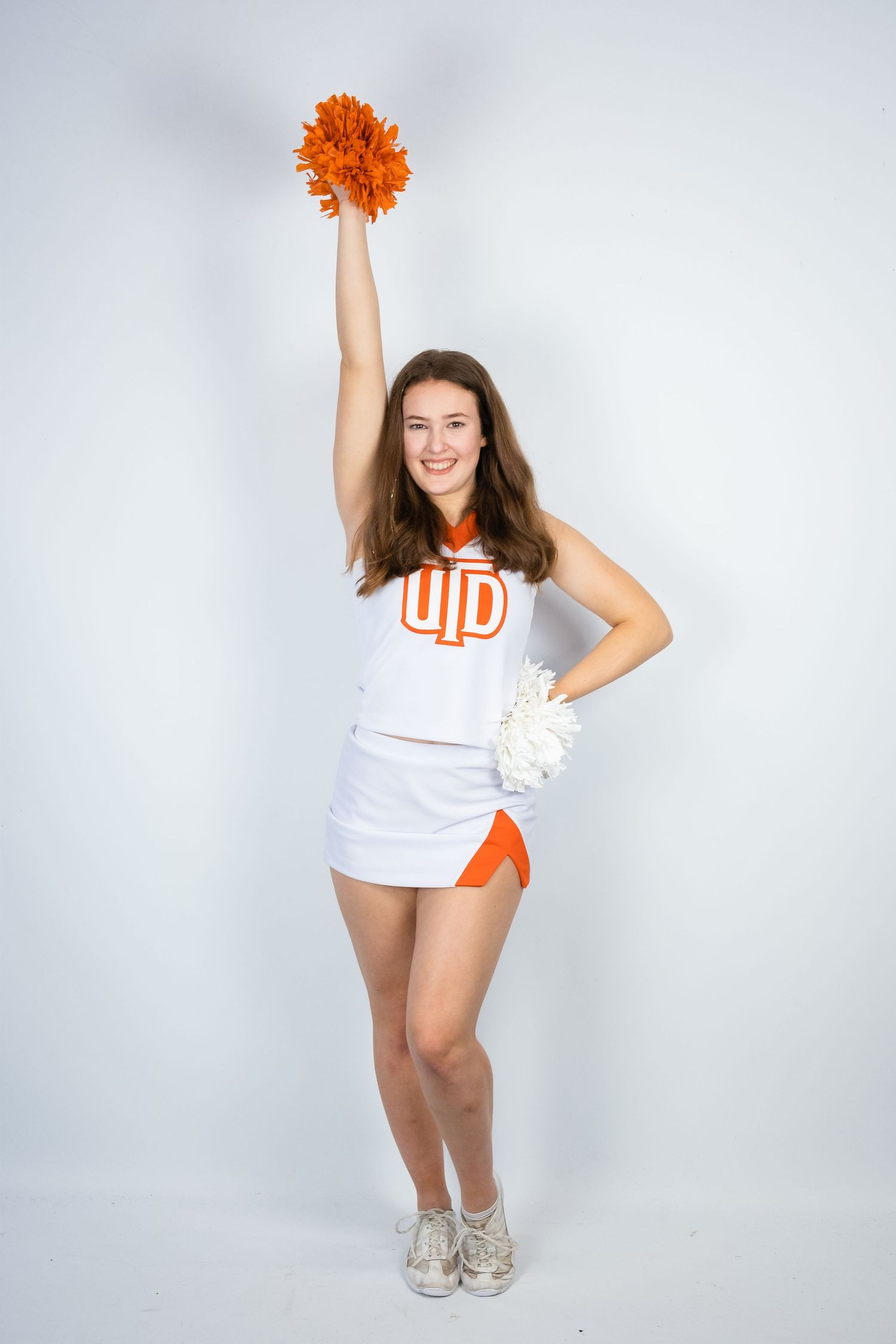 Professional Cheerleader Portraits in Dallas, Texas by Award-Winning Photographer Eric Aaberg.