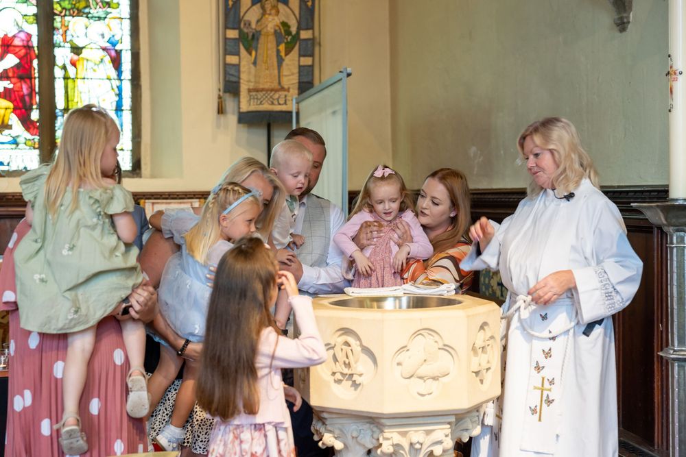 Gather around... Photo by Casual Captures Wedding Photography