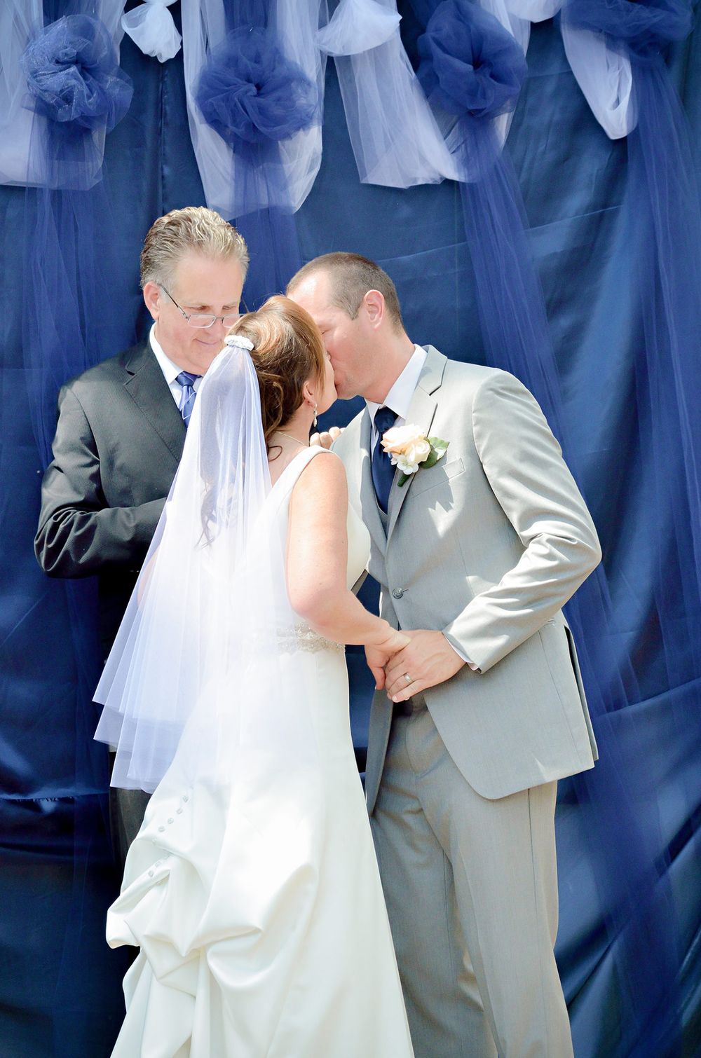 bass lake California destination wedding ceremony
