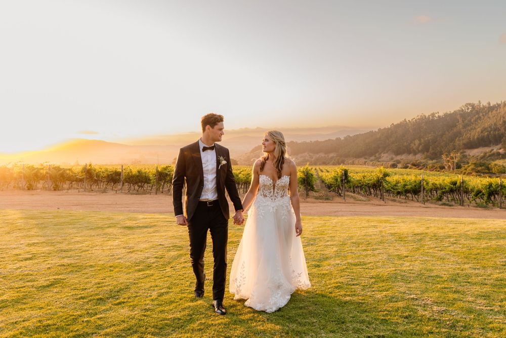 newlyweds at Muratie Wine Estate