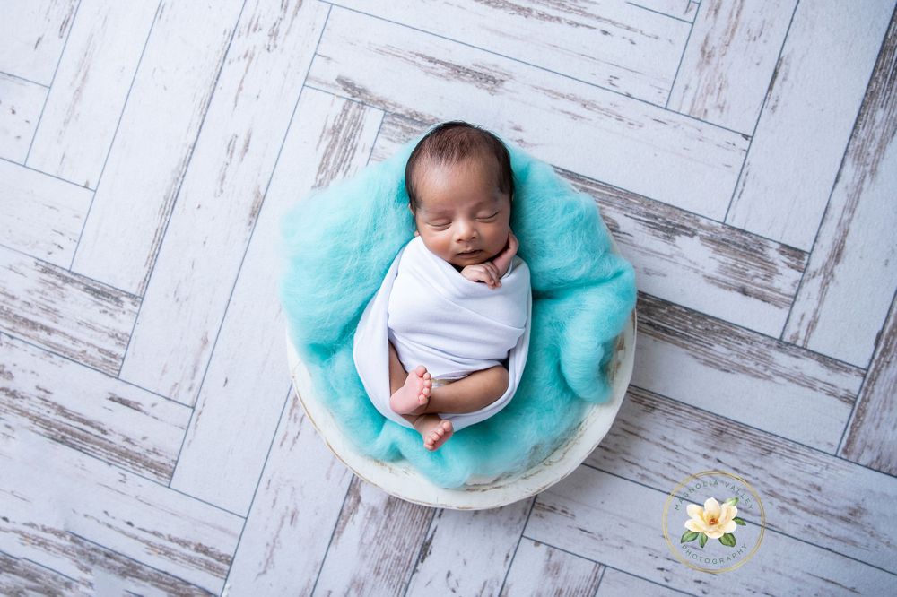 Newborn photographer, Philadelphia pa, magnolia valley photography