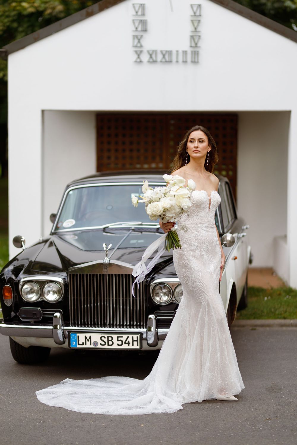 balimousweddings, It's a fusion of modern elegance, editorial flair, and timeless sophistication. famous wedding