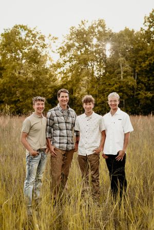 Family photos in Wild Rose Wisconsin