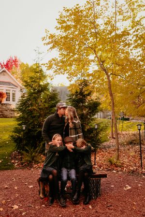 Fall family photos in Appleton Wisconsin