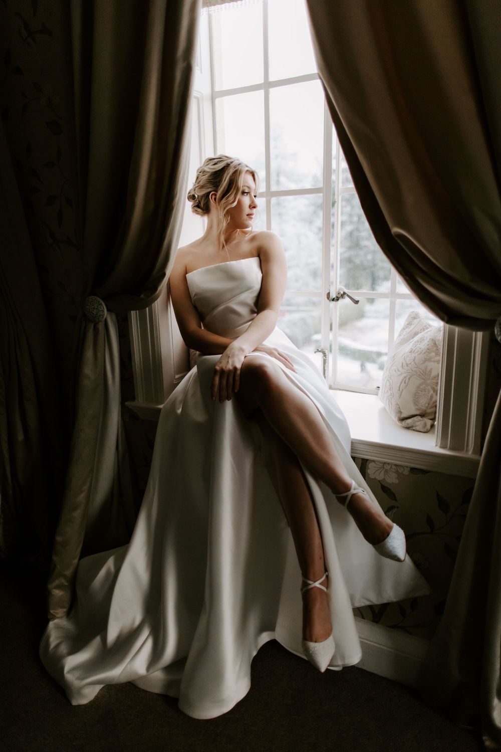 Vogue wedding photographer, Vogue wedding, lux bride